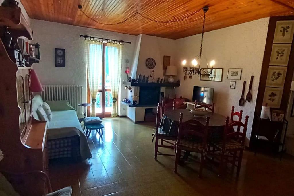 Appartamento Panoramico Casa Gerro Averara Luaran gambar