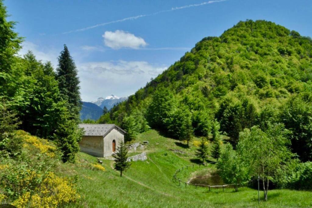 Appartamento Panoramico Casa Gerro Averara Luaran gambar